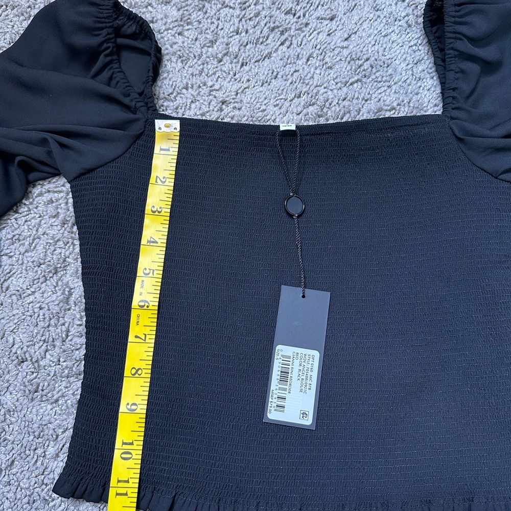 Nwt Gianni Bini Black Smocked long sleeve top - Picture 8 of 8